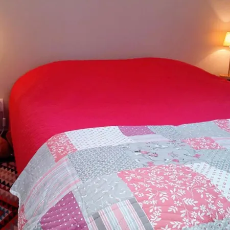 Les Roses De Jonzac Holiday home Mortiers