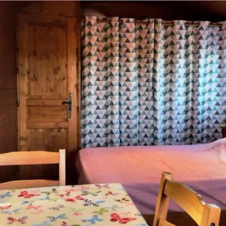 Holiday home Les Roses De Jonzac *